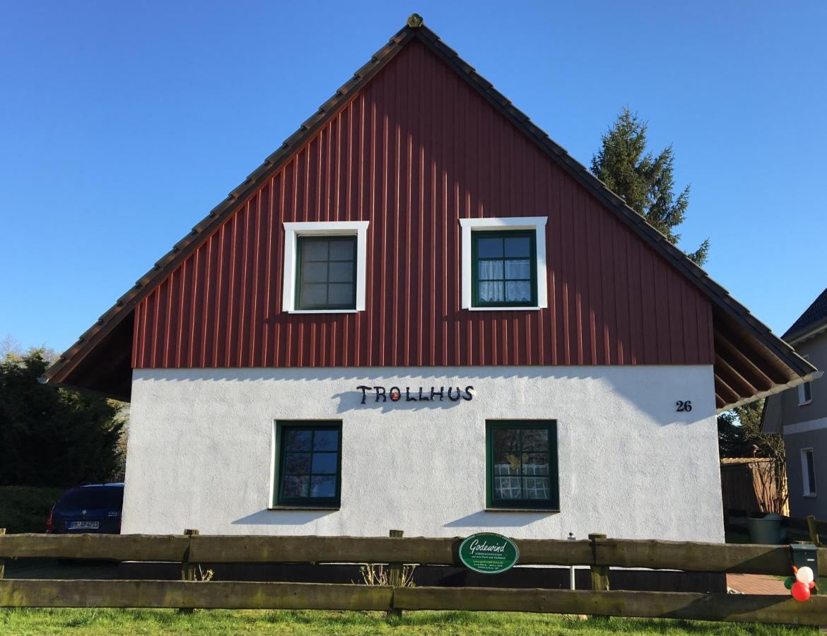 Trollhus - Grosses Familienfreundliches Ferienhaus Борн Екстер'єр фото