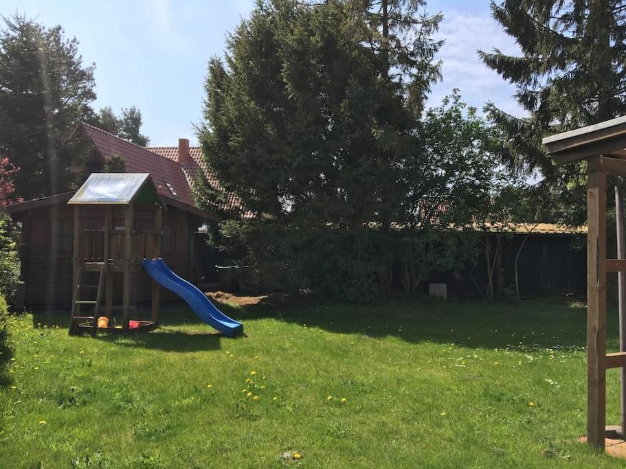 Trollhus - Grosses Familienfreundliches Ferienhaus Борн Екстер'єр фото
